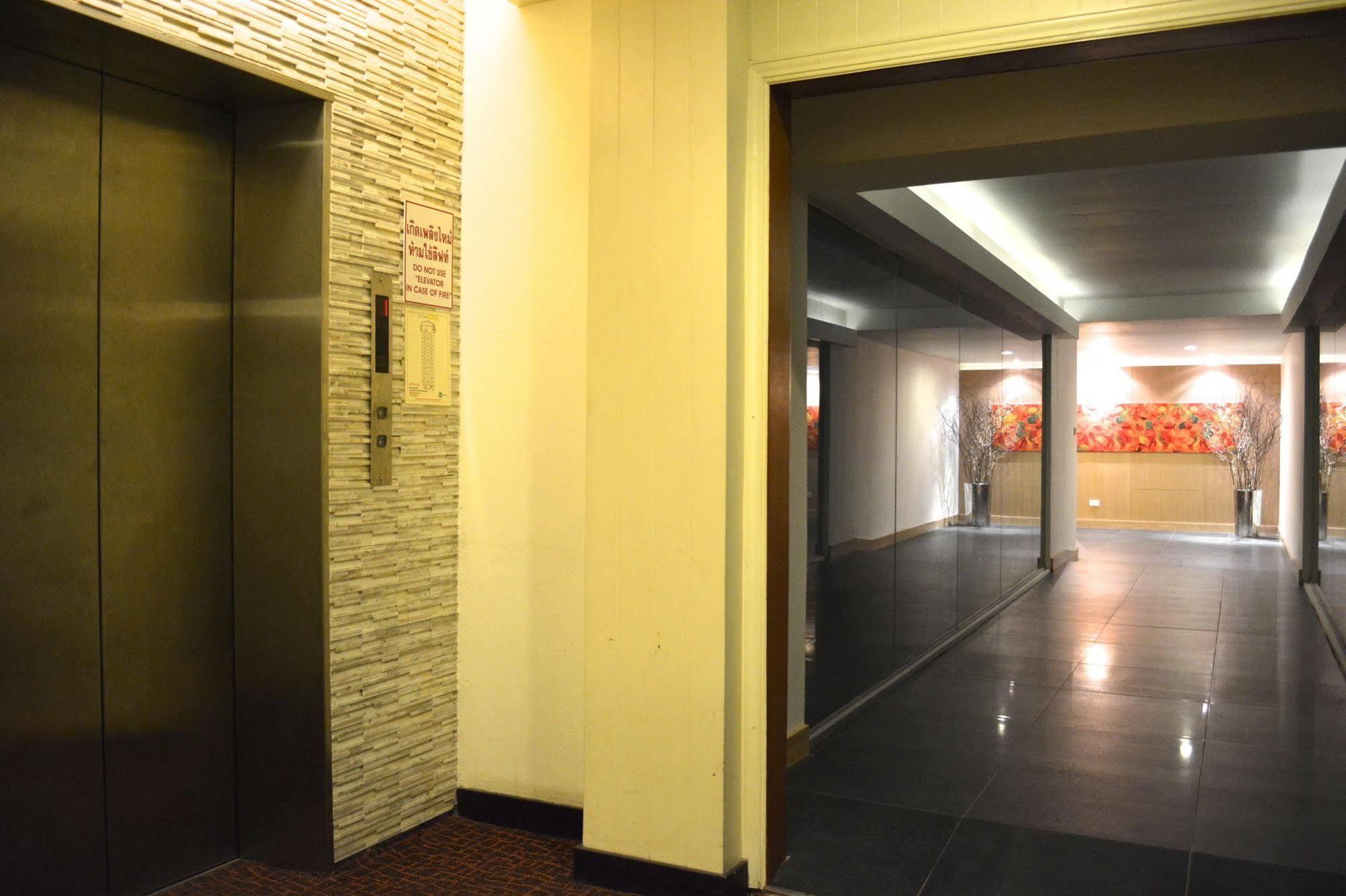 A-One Motel Bangkok Eksteriør bilde